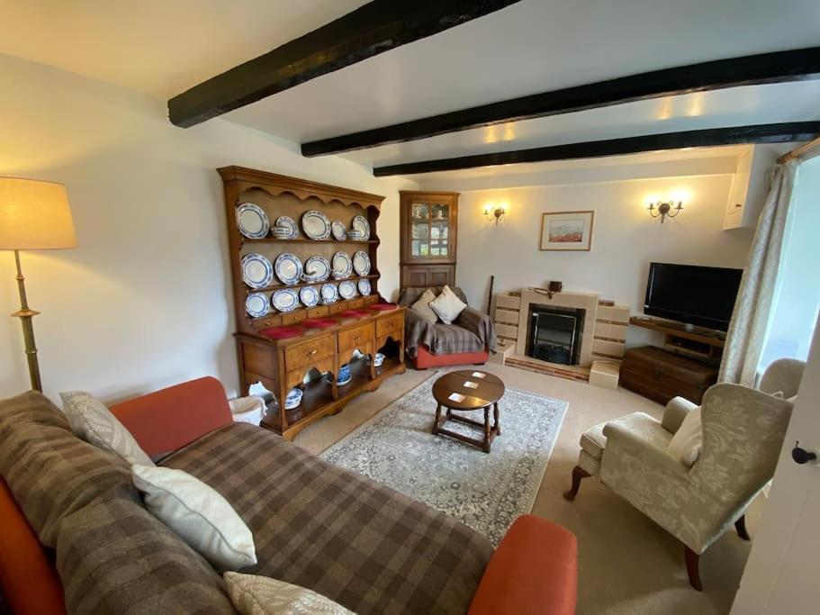 Scenic Welsh Cottage In The Brecon Beacons Crickhowell Exteriör bild